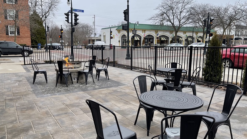 Enjoy Our Year-round Fire Pit Patio